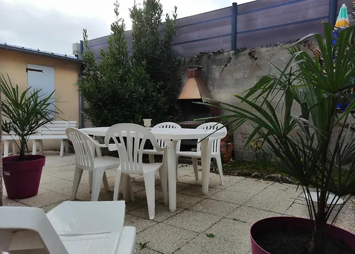 Notre Desir 100 M De La * Jullouville-les-Pins